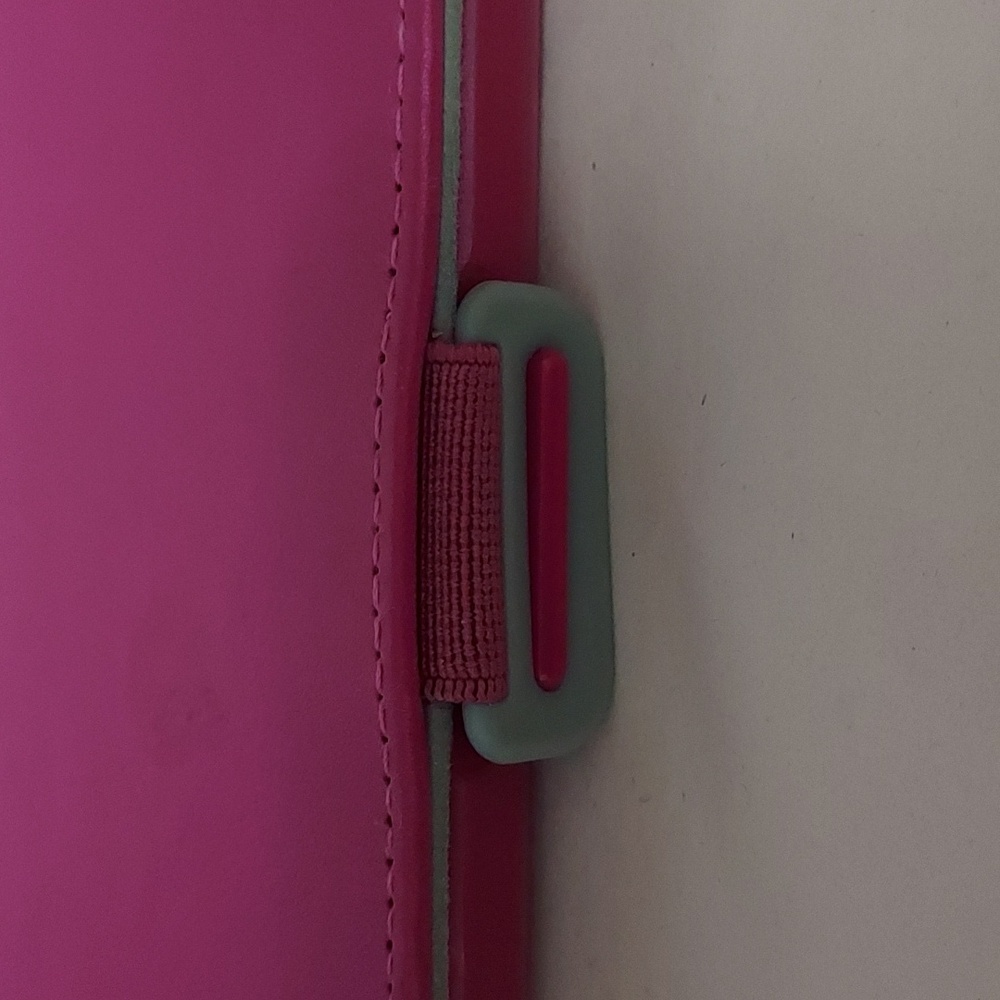 Apple Tablet Case - Picture 6 of 6